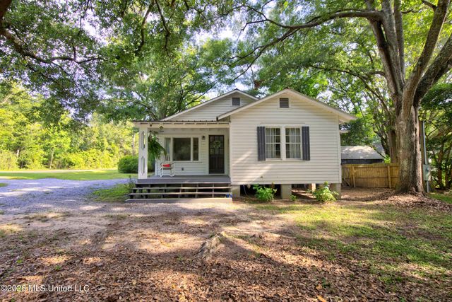 15264 Hudson Krohn Road, Biloxi, MS 39532