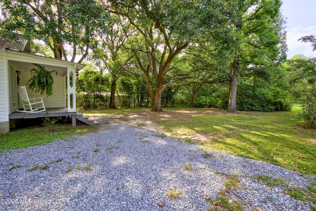 15264 Hudson Krohn Road, Biloxi, MS 39532