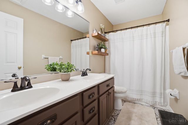359 Hallmark Court, Fairfield, OH 45014