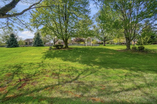 359 Hallmark Court, Fairfield, OH 45014