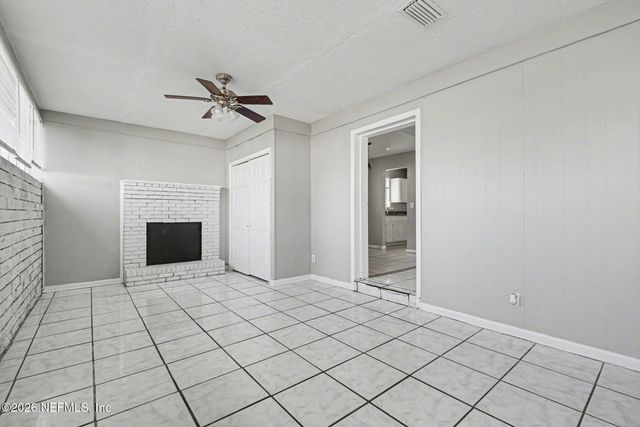 4852 HATTERAS Road, Jacksonville, FL 32208