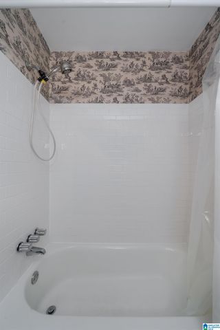 4421 MOUNTAINDALE ROAD, Birmingham, AL 35213