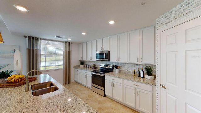 12913 SANTA MONICA COURT 74-102, Venice, FL 34293