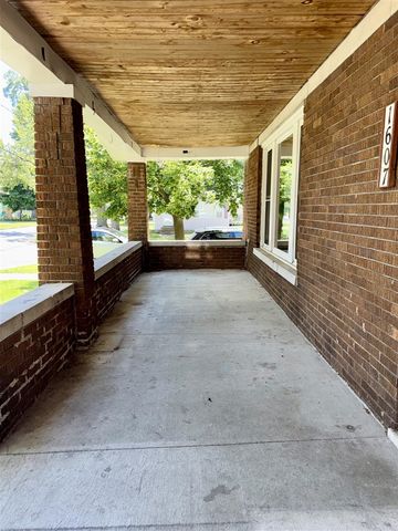 1607 6th Street, Muskegon, MI 49441
