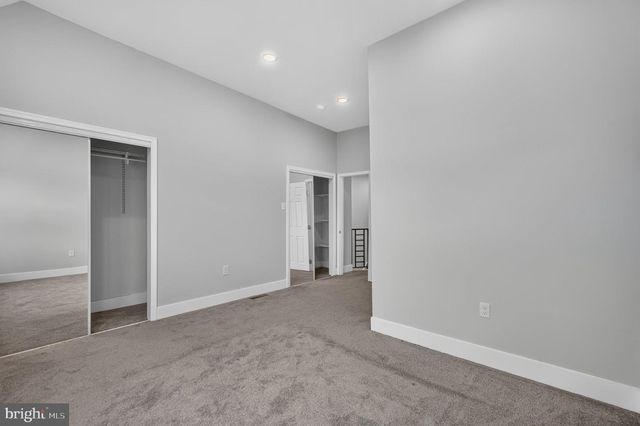 7311 N 21ST ST, Philadelphia, PA 19138