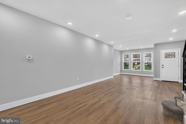 7311 N 21ST ST, Philadelphia, PA 19138