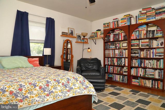 245 ELIZABETH ST, Landisville, PA 17538