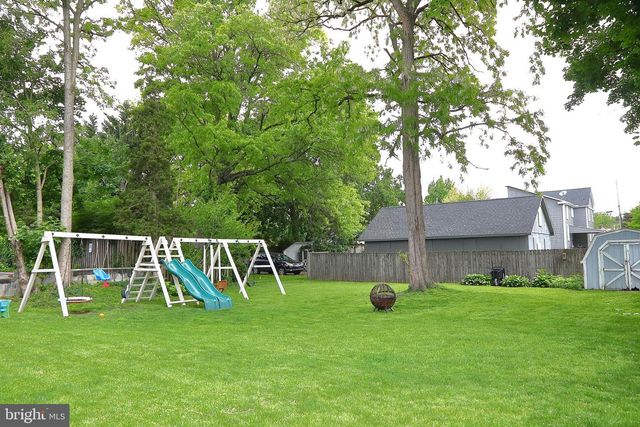 245 ELIZABETH ST, Landisville, PA 17538