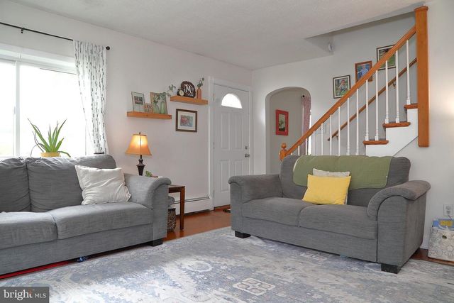 245 ELIZABETH ST, Landisville, PA 17538