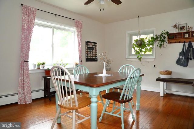 245 ELIZABETH ST, Landisville, PA 17538