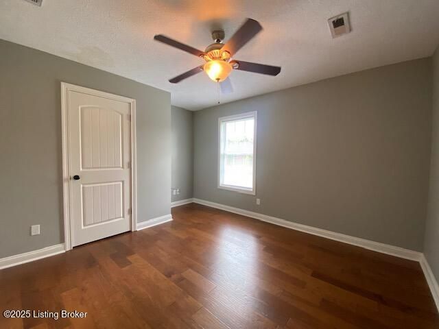 113 Nashville Dr, Coxs Creek, KY 40013