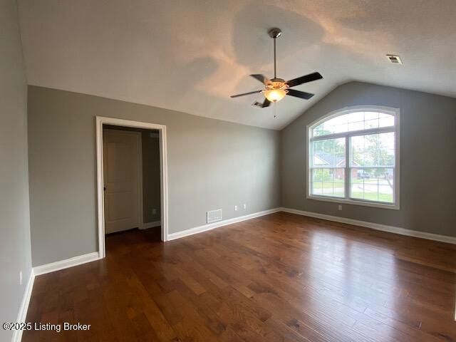 113 Nashville Dr, Coxs Creek, KY 40013