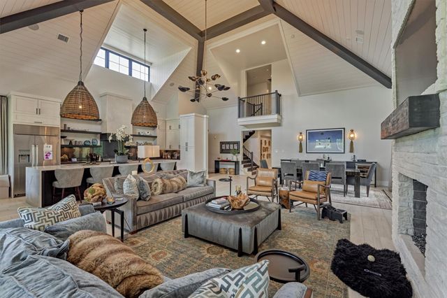 26151 Bluejack National Blvd 16, Montgomery, TX 77316