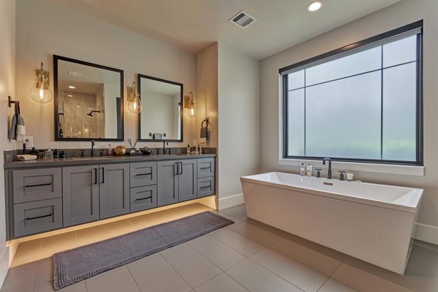 26151 Bluejack National Blvd 16, Montgomery, TX 77316