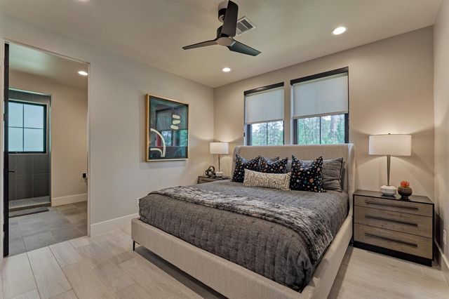 26151 Bluejack National Blvd 16, Montgomery, TX 77316