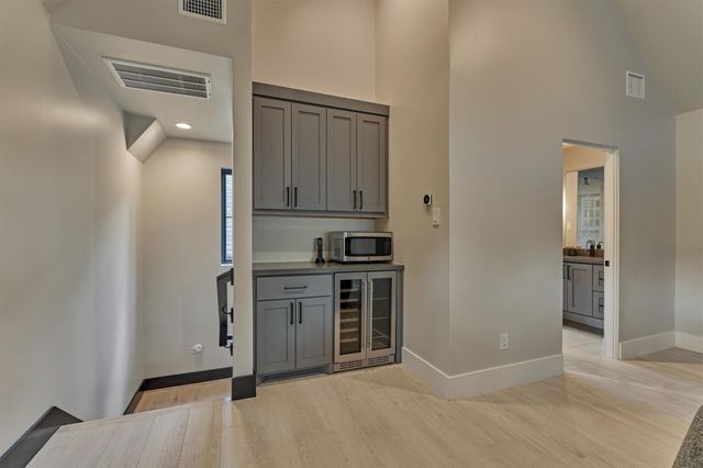 26151 Bluejack National Blvd 16, Montgomery, TX 77316