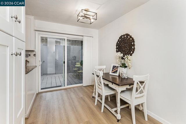 2730 Walnut Boulevard, Walnut Creek, CA 94506