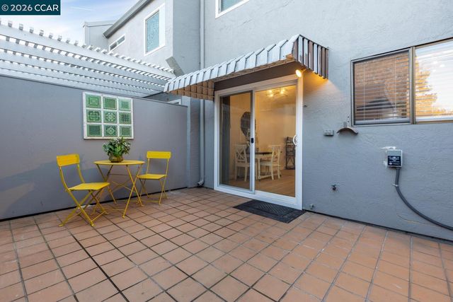 2730 Walnut Boulevard, Walnut Creek, CA 94506