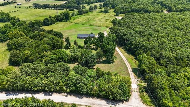 3306 Lafleur Road, Greenwood, AR 72936