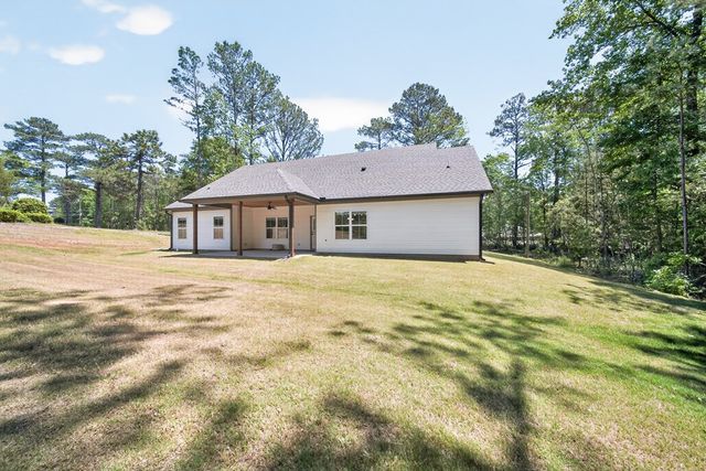 1781 Lee Road 0288, Smiths Station, AL 36877