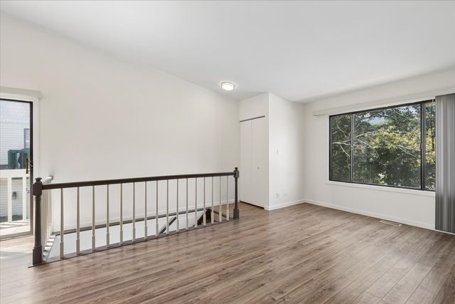 415 Tyler Court 415, Vernon Hills, IL 60061