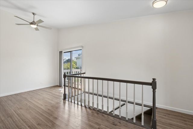 415 Tyler Court 415, Vernon Hills, IL 60061