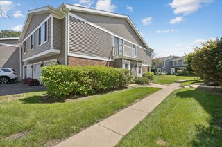 415 Tyler Court 415, Vernon Hills, IL 60061