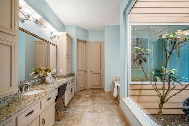 1306 Riverview Court, Houston, TX 77077