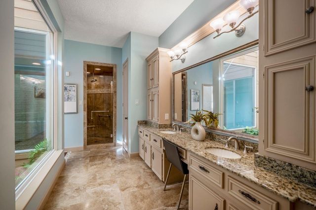 1306 Riverview Court, Houston, TX 77077