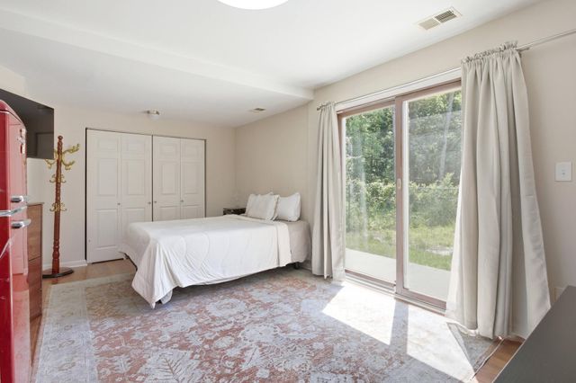11701 BRADDOCK RD, Fairfax, VA 22030