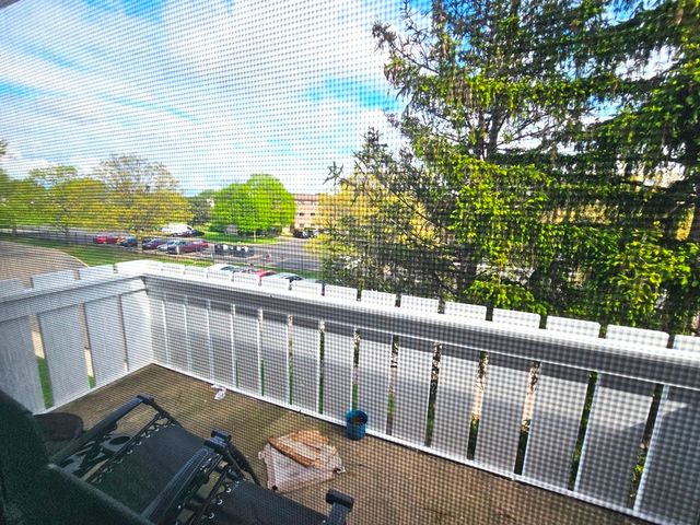 3000 BAYSIDE Drive 311, Palatine, IL 60074