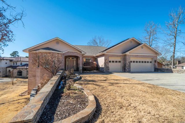 128 Waterview Dr, Hot Springs National Park, AR 71913