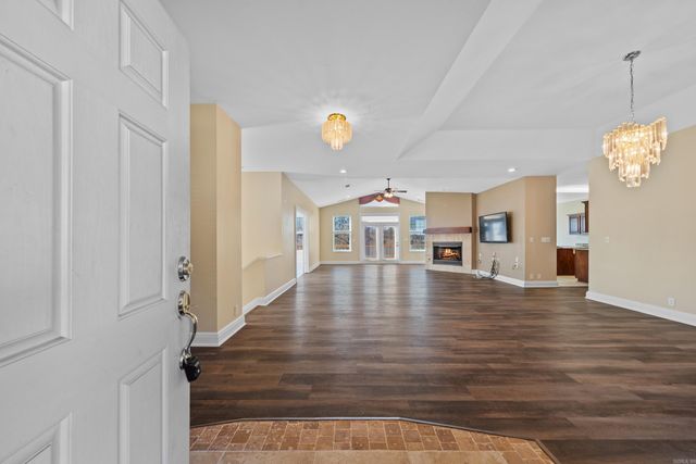 128 Waterview Dr, Hot Springs National Park, AR 71913