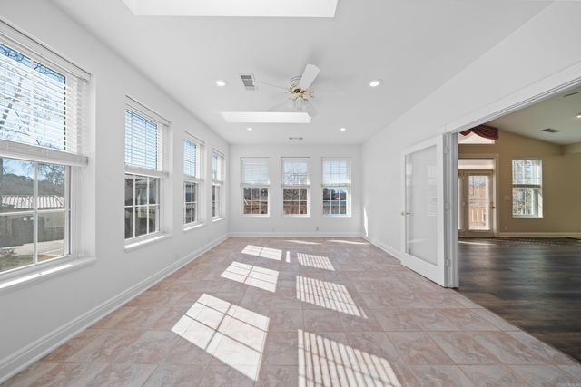 128 Waterview Dr, Hot Springs National Park, AR 71913