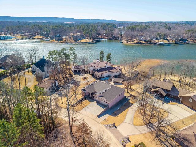 128 Waterview Dr, Hot Springs National Park, AR 71913