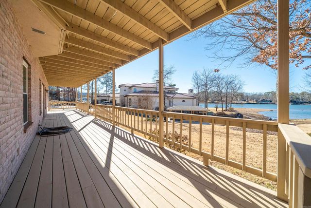 128 Waterview Dr, Hot Springs National Park, AR 71913