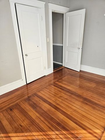 53 Chaplin St. 1, Pawtucket, RI 02861