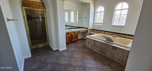 3989 E HUMMINGBIRD Lane, Phoenix, AZ 85050