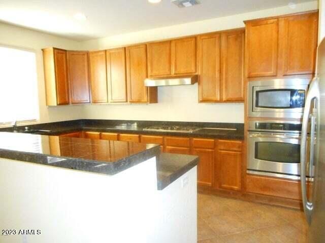 3989 E HUMMINGBIRD Lane, Phoenix, AZ 85050