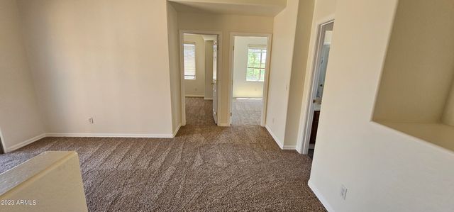 3989 E HUMMINGBIRD Lane, Phoenix, AZ 85050