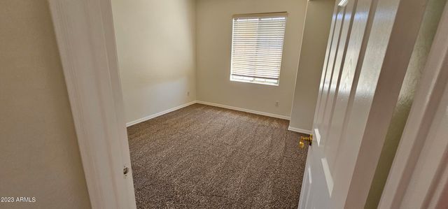 3989 E HUMMINGBIRD Lane, Phoenix, AZ 85050