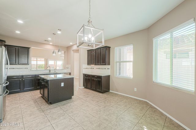 60 S AGUA FRIA Lane, Casa Grande, AZ 85194