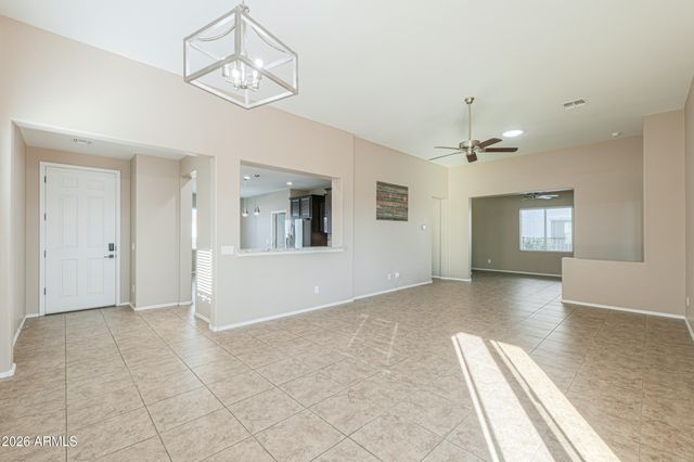 60 S AGUA FRIA Lane, Casa Grande, AZ 85194