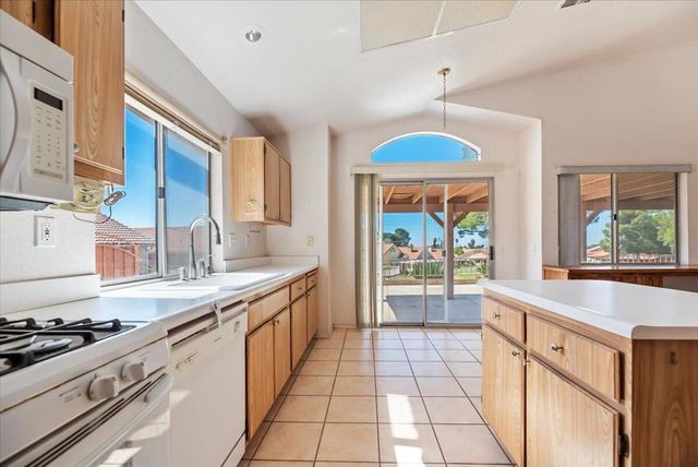 10751 Deerfield Drive, Cherry Valley, CA 92223