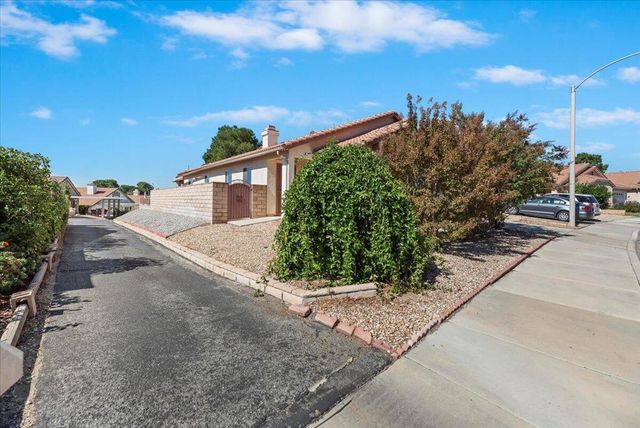 10751 Deerfield Drive, Cherry Valley, CA 92223