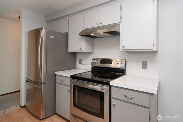 830 N Canterbury Court, Sequim, WA 98382