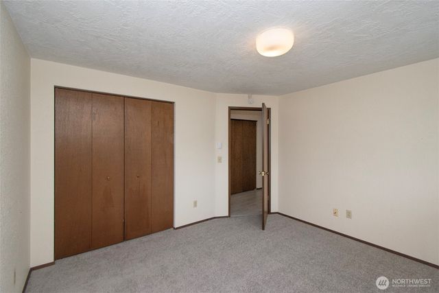 830 N Canterbury Court, Sequim, WA 98382