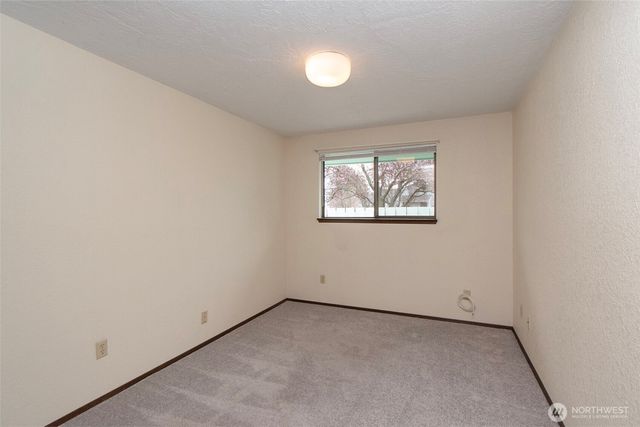 830 N Canterbury Court, Sequim, WA 98382