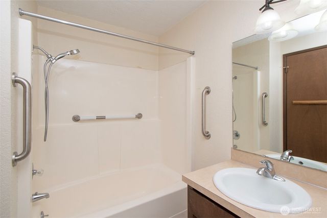 830 N Canterbury Court, Sequim, WA 98382