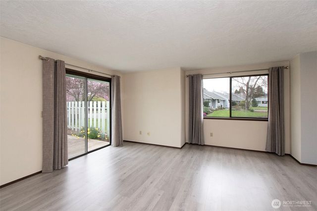 830 N Canterbury Court, Sequim, WA 98382